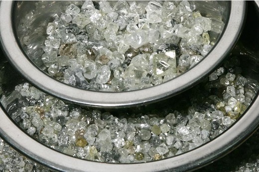 Russia in Israel on X: #ALROSA @ALROSA_official to auction large