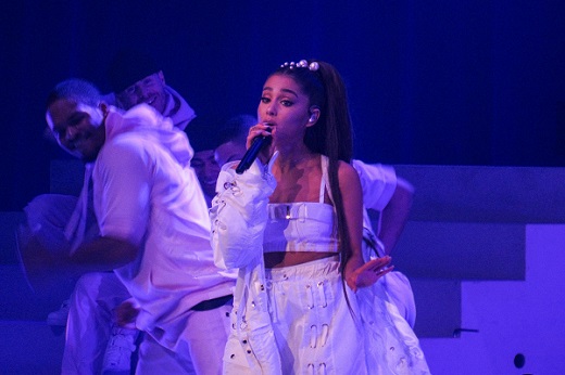 Here's What Ariana Grande's Doing With Her Engagement Ring