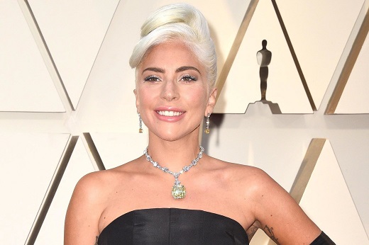 Lady Gaga Wears Yellow Tiffany Diamond 