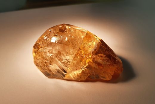 Diamonds.net - Alrosa Recovers Russia's Largest Colored Diamond
